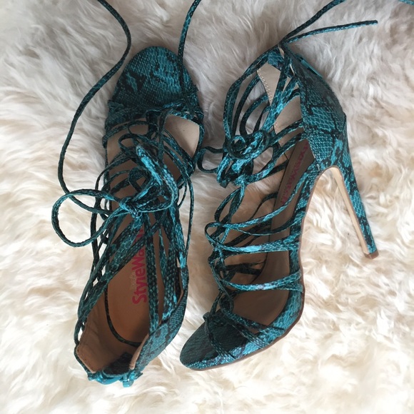 Teal colored Python print lace up heels. - Picture 2 of 2