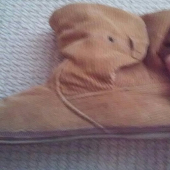 Boots - Picture 2 of 3