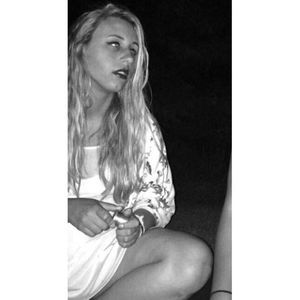 Meet your Posher, Madeline