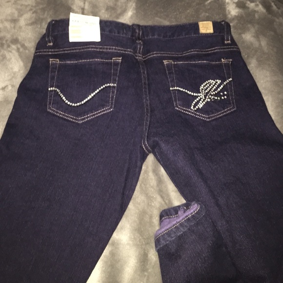 Nwt guess jeans size 26 never worn