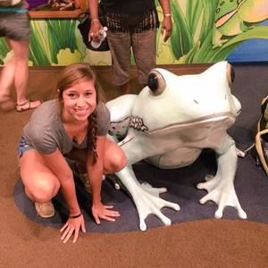 Meet your Posher, Sarah