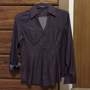 Express button up, in beautiful condition!
