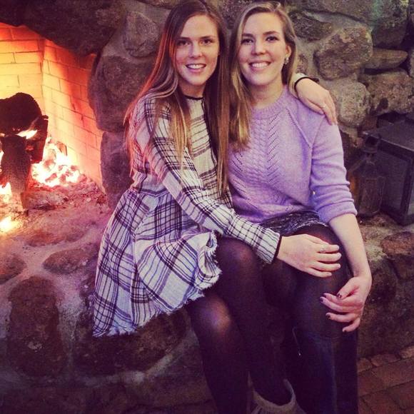 Meet your Posher, Emily - Picture 1 of 1