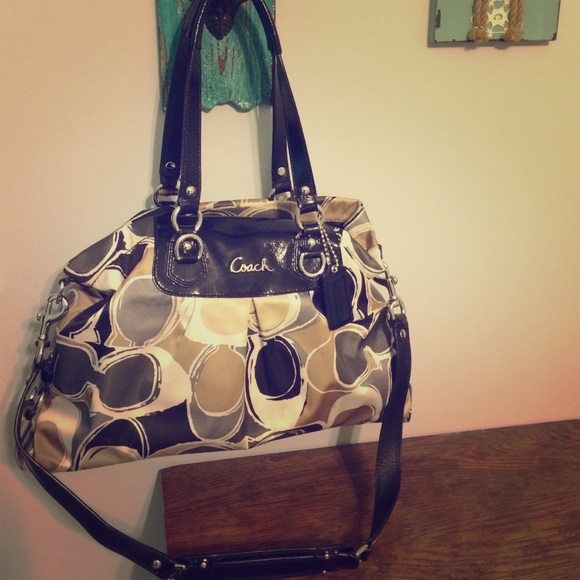 Authentic coach purse