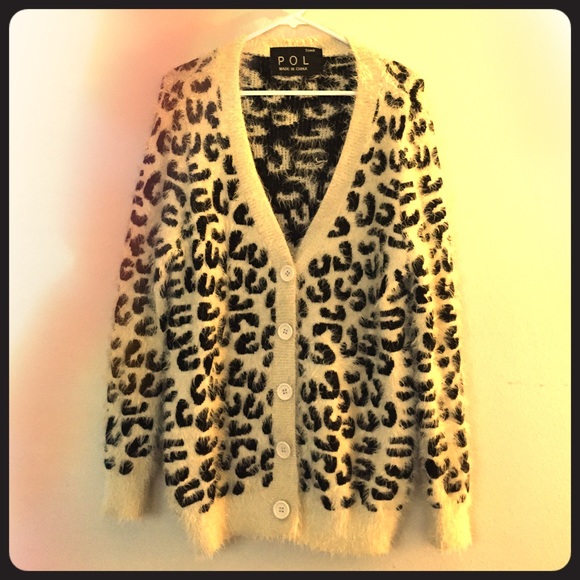 Over sized animal print sweater.
