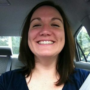 Meet your Posher, Courtney