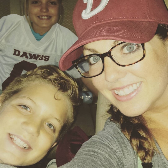 Meet your Posher, Erin - Picture 1 of 1