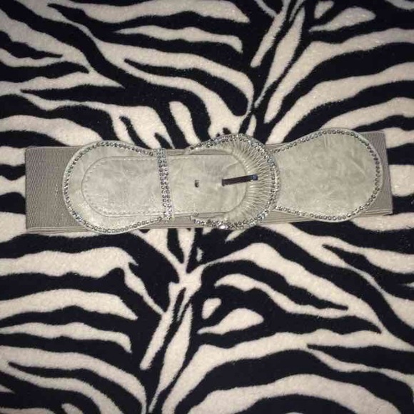 Grey shiny belt! - Picture 1 of 2