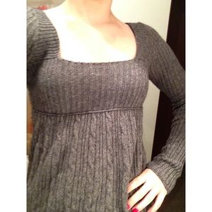 Hollister: Cozy Fall sweater
