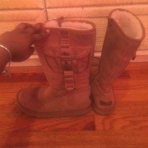 UGG BOOTS