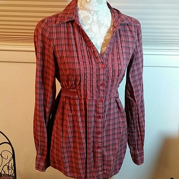 Charlotte Russe Tops - *SALE* CHARLOTTE RUSSE button-up w/ elastic waist