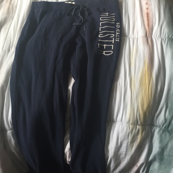 Hollister sweats