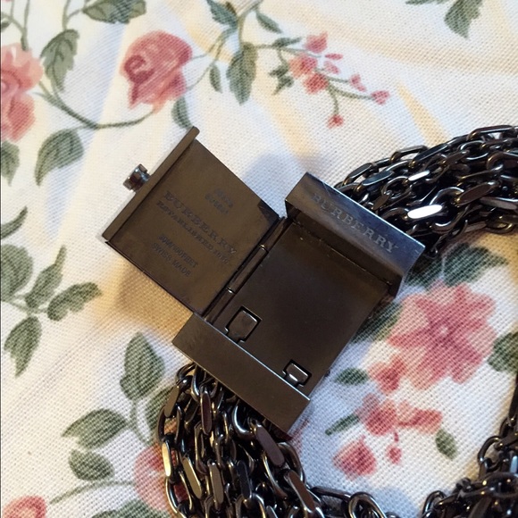 Burberry bracelet watch - Picture 4 of 4