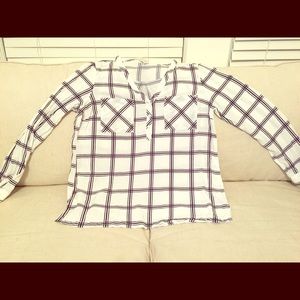 Old Navy White & Navy Blouse