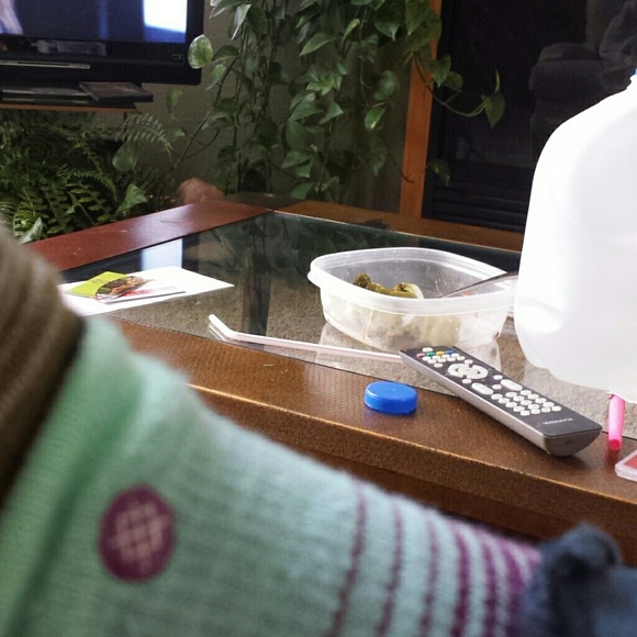 Meet your Posher, Amanda - Picture 1 of 1