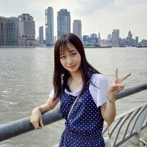 Meet your Posher, Vicky