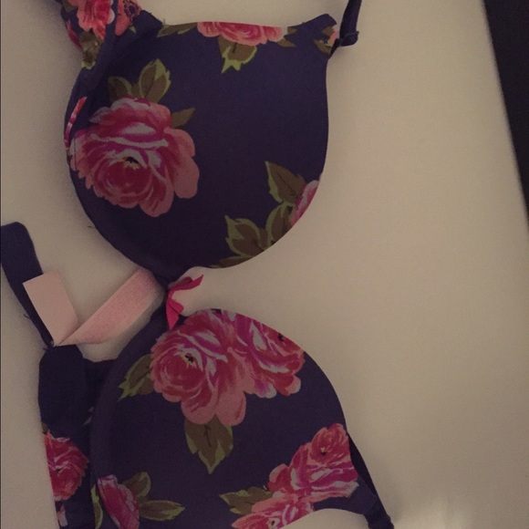 Victoria Secret Bra