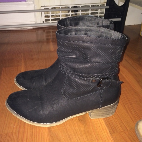 Black Ankle Boots