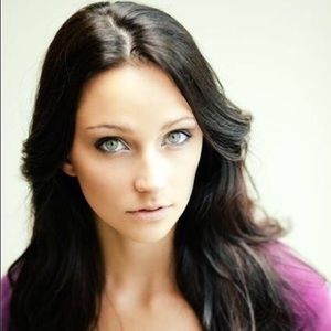 Meet your Posher, Denielle