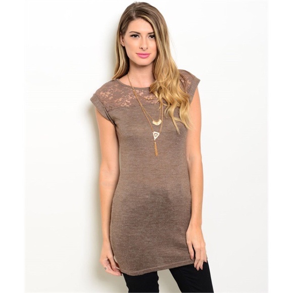 Long Knit Woven Top - Picture 2 of 3