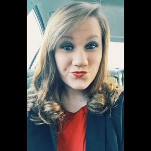 Meet your Posher, Jenny