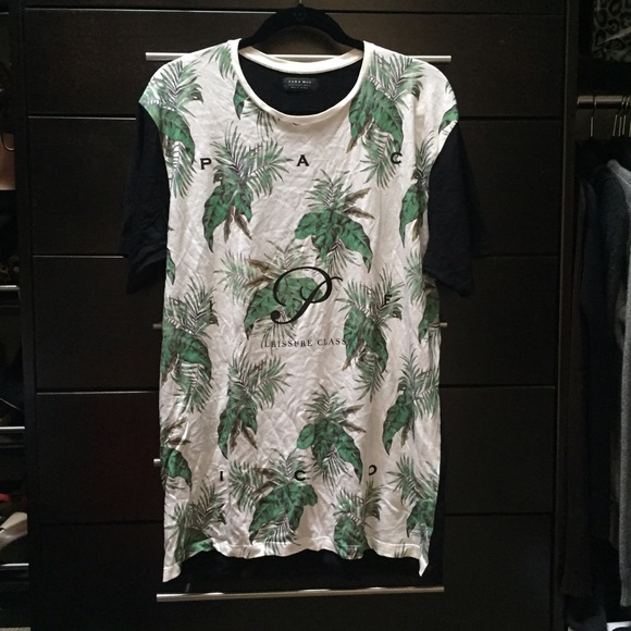 Mens Tshirt⛔️SOLD⛔️