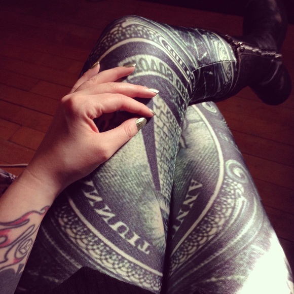 🚫SOLD🚫 Black Milk Dollar Leggings !!! - Picture 2 of 2