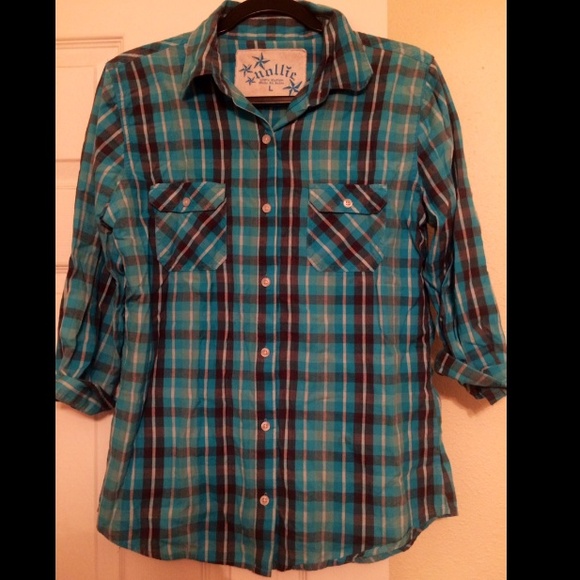 Nollie long sleeve plaid button down