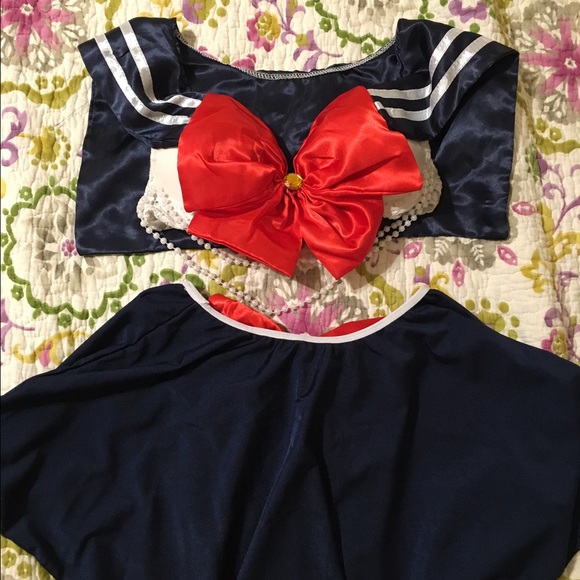 Sailor moon raver outfit