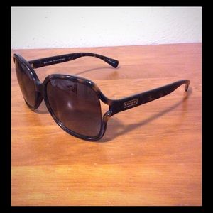 Authentic Coach Selma Sunglasses NWOT 💕