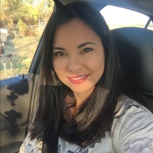 Meet your Posher, Kim