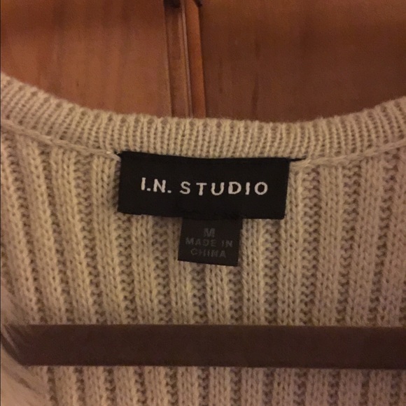 Faux Fur Vest - Picture 3 of 3