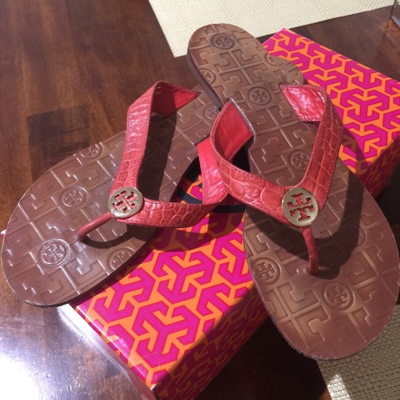 Scarlet red and gold Tory sandals