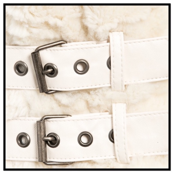 SOLD - Picture 2 of 4