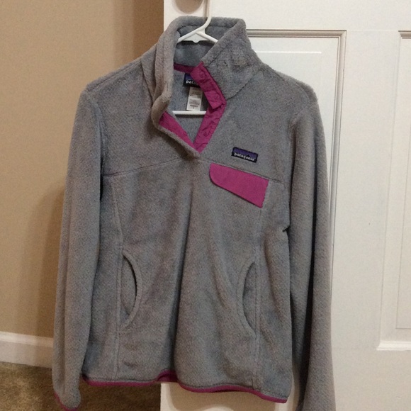 Women's Patagonia in Grey with Pink Detail