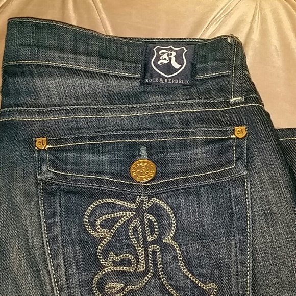 Jeans - Picture 2 of 3