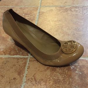 Tan Tory Burch wedges