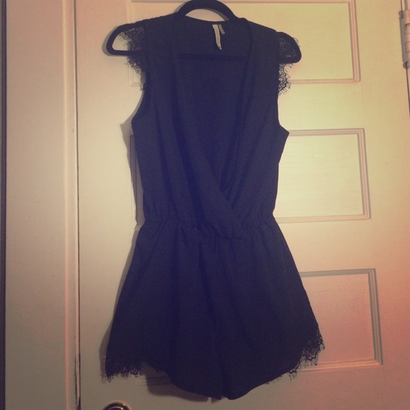 ADORABLE BLACK ROMPER