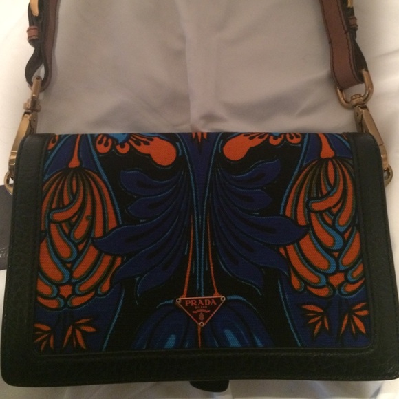 Like New, Unique and Authentic Prada Hand Bag - Picture 3 of 5