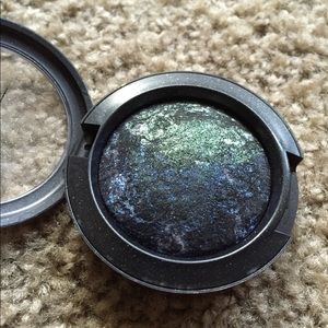 MAC Mineralized eye shadow
