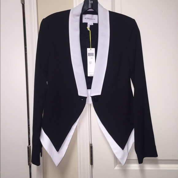 BCBG BLAZER