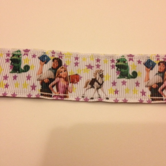 Tangled Paicifer Clip
