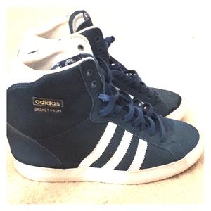 👟ADIDAS: Wedge Sneaker👟