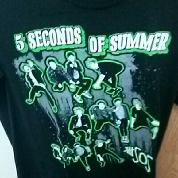 5 seconds of summer Shirt - Picture 1 of 2