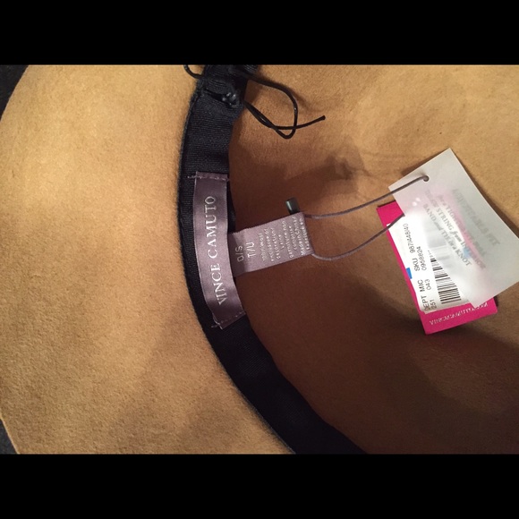 NWT Vince Camuto Felt Hat - Picture 3 of 3