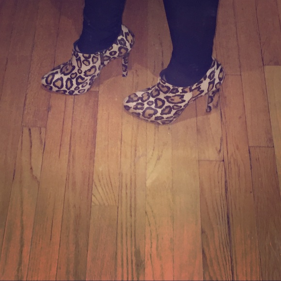 Sam Edelman leopard heeled booties