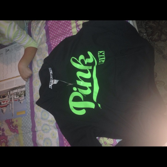 BOTH VS PINK SWEATERS