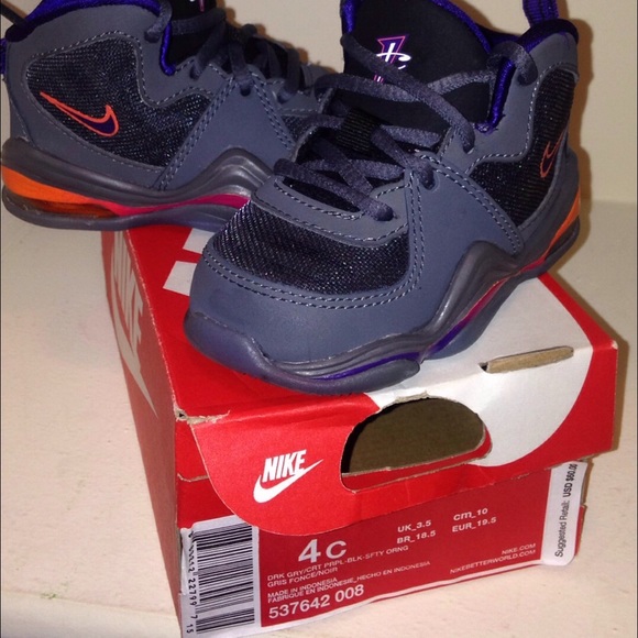 Size 4c Air Pennys! Worn only a few times