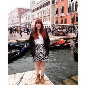 Meet your Posher, Livia