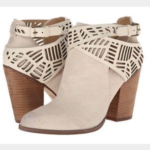 Brand New! Joe's Jeans Norris Bootie Tan size 8